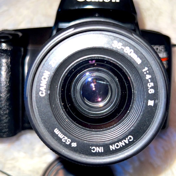 CANON EOS REBEL S II 35mm Camera, Lens and Book - Picture 6 of 8